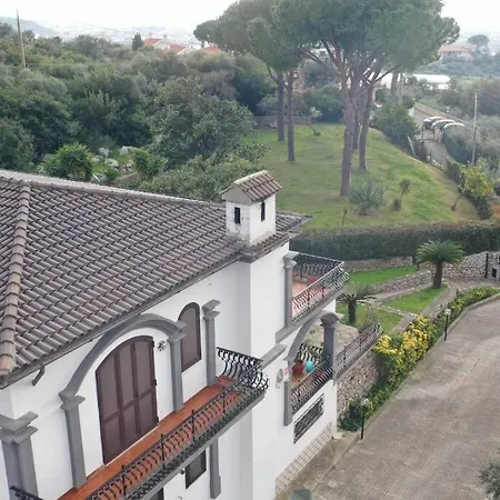 Villa Vista Mare E Montagna *